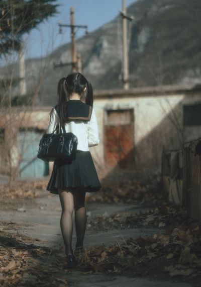 日韩高清不卡在线_超清动漫在线观看