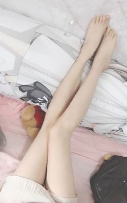 漂亮的女邻居4_4K在线观看高清