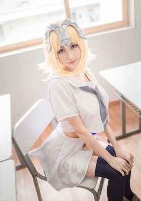 《雪迷宫》_720免费播放